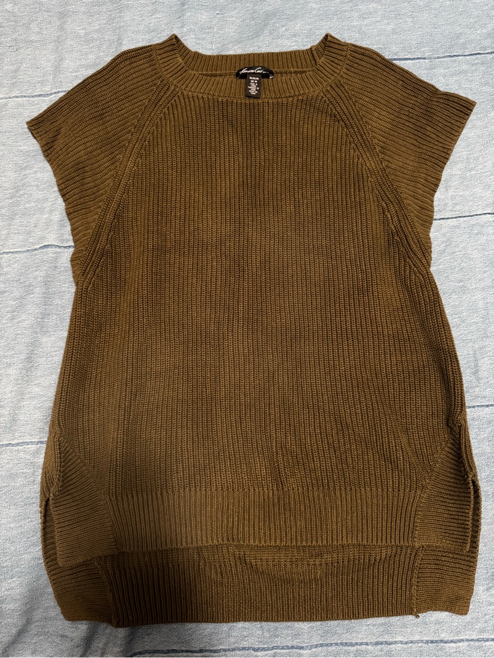 Kenneth Cole New York Olive Ribbed Knit Sleeveless Sweater